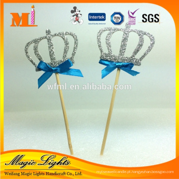 Coroa de Slivery com chapéus de coco do bolo do Toothpick para a decoração do bolo de aniversário